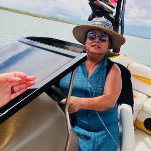 Meet your Posher, Joann